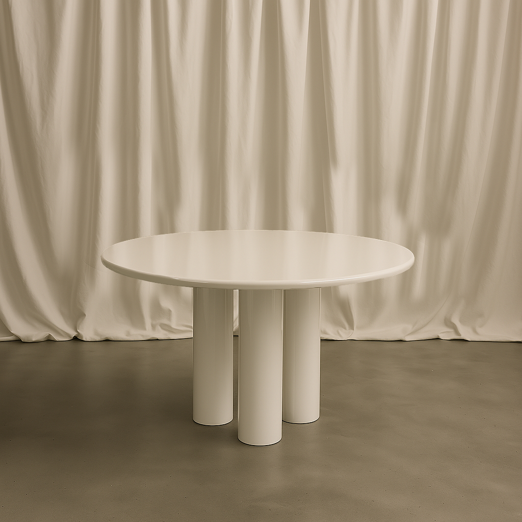 Nila Dining Table