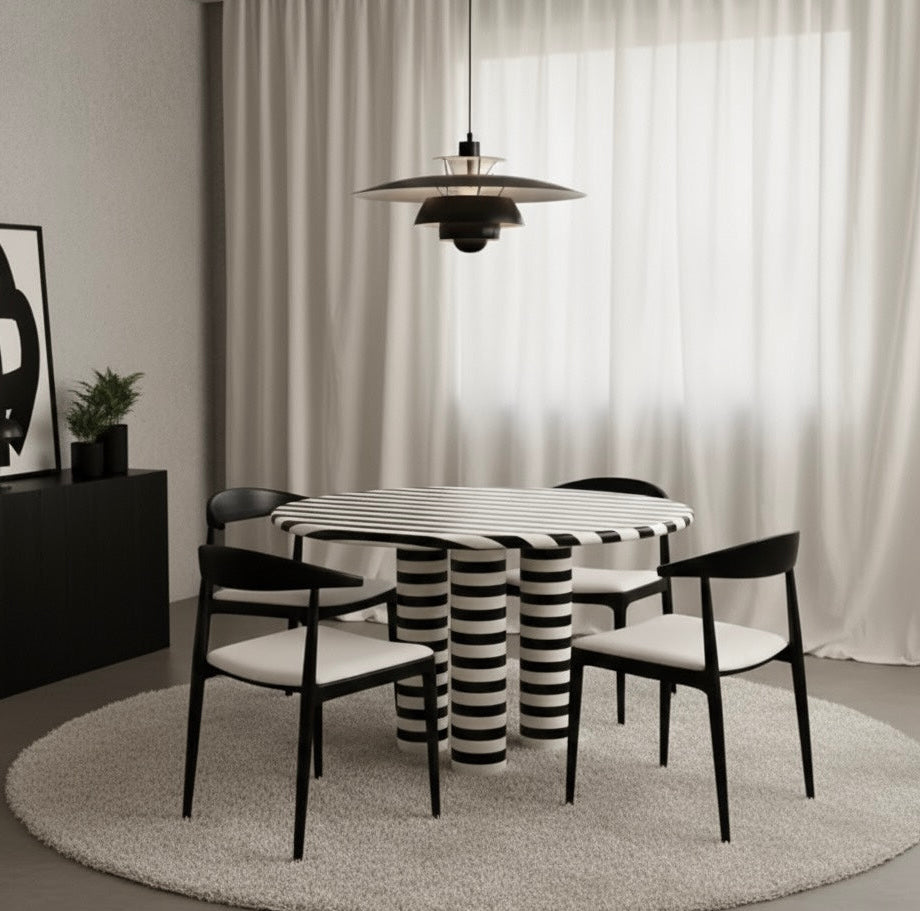 Nila Dining Table