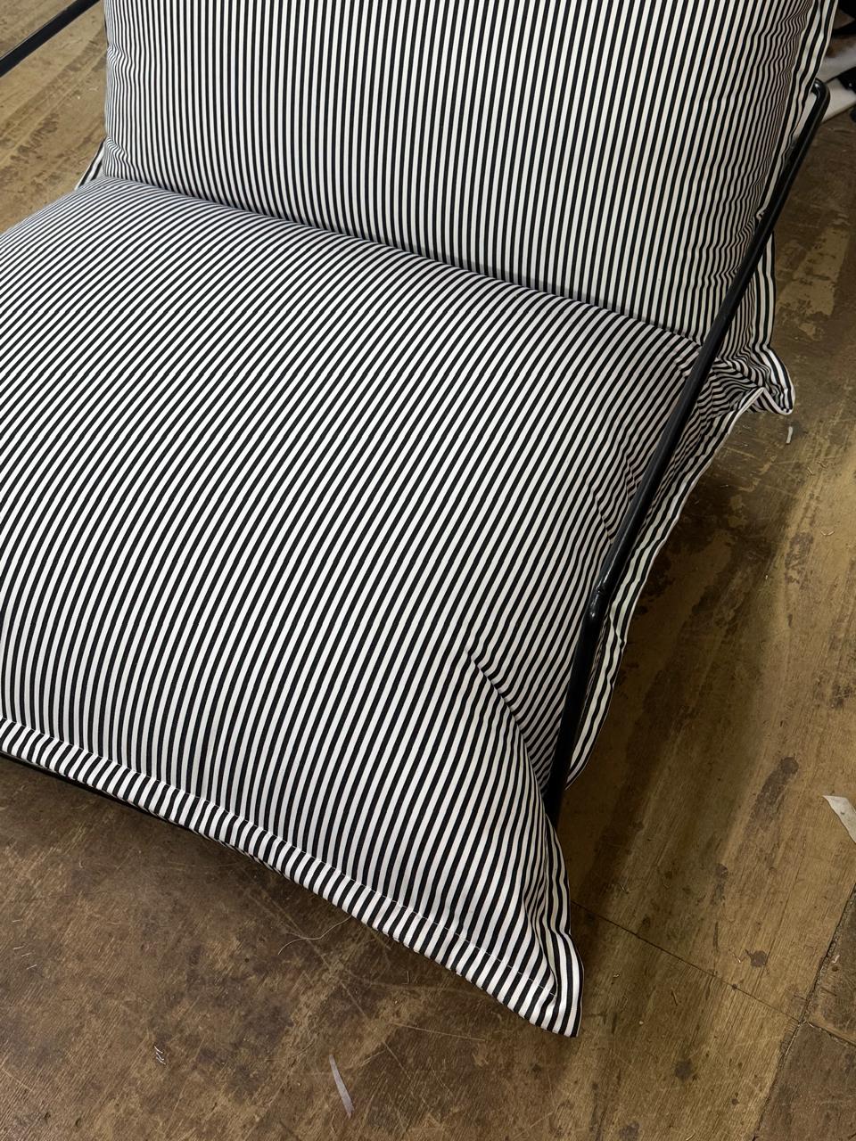 Plumelle Outdoor Chair