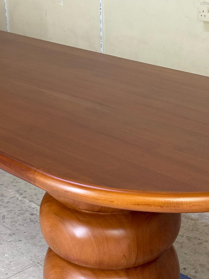 La Ronde Dining Table