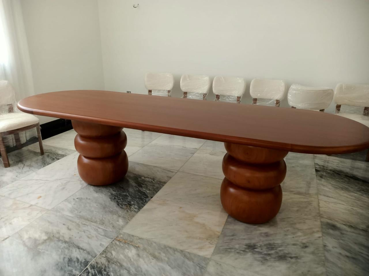 La Ronde Dining Table