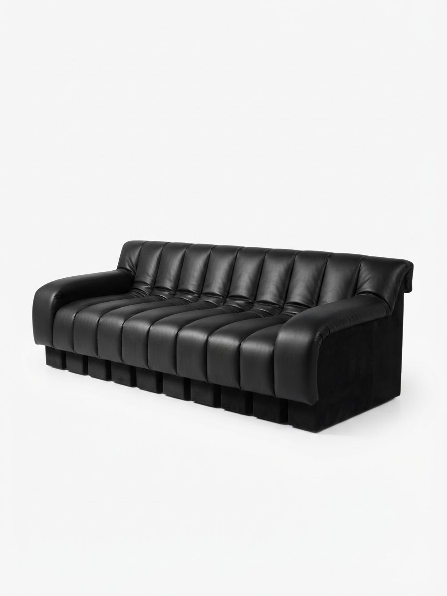 The Lisbon Sofa