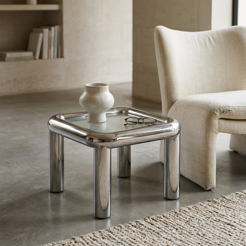 The Victoria Side table