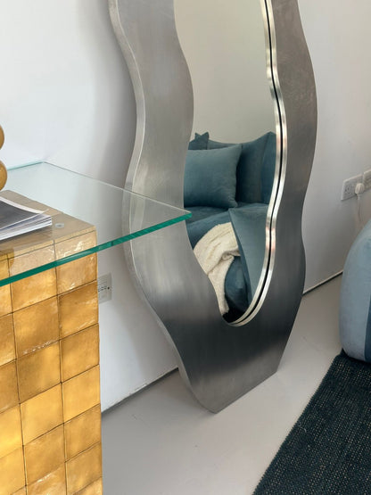 The Zaha Mirror