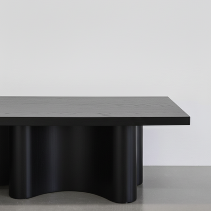 The James Dining Table